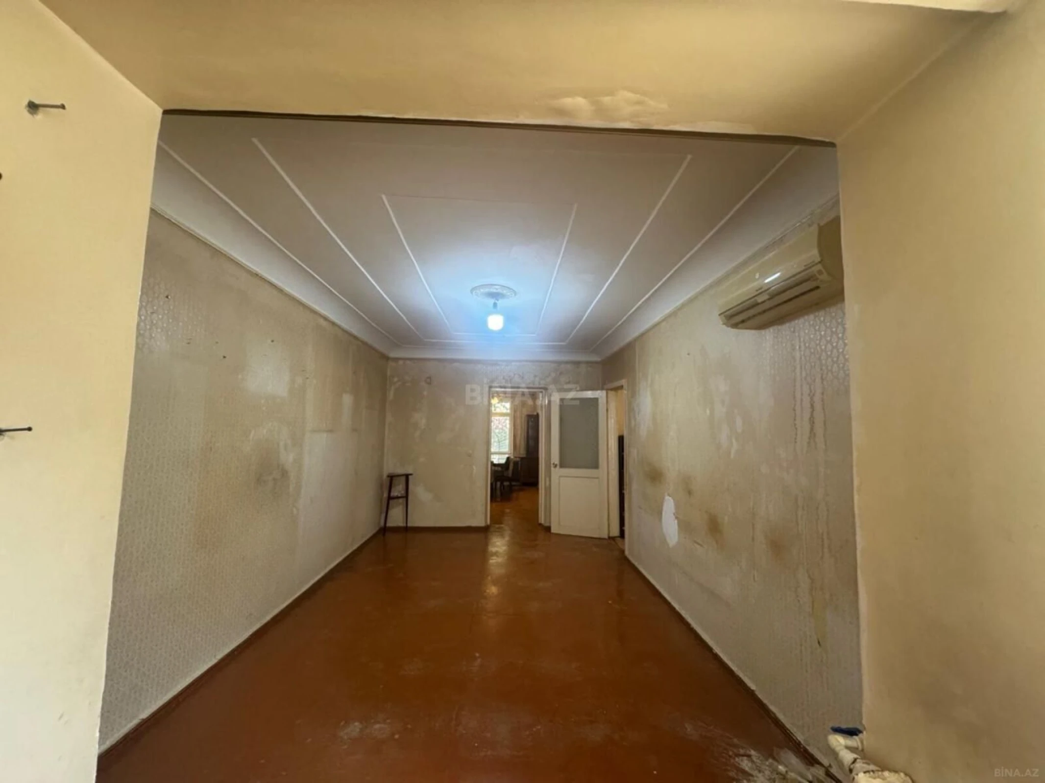 Satılır 2 otaqlı mənzil 55 m²