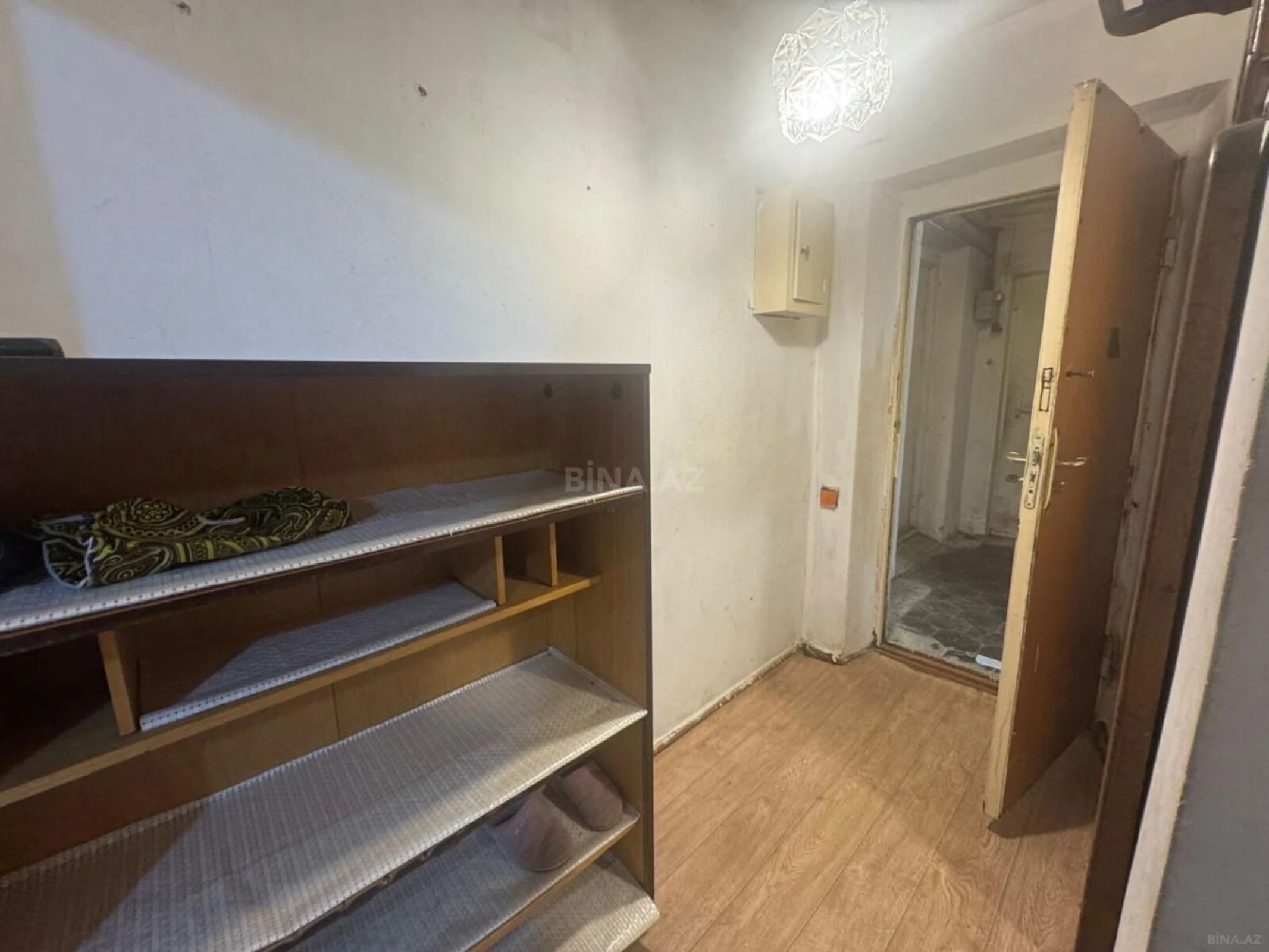 Satılır 2 otaqlı mənzil 55 m²