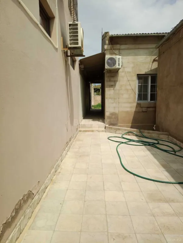 Satılır 4 otaqlı həyət evi 109 m²