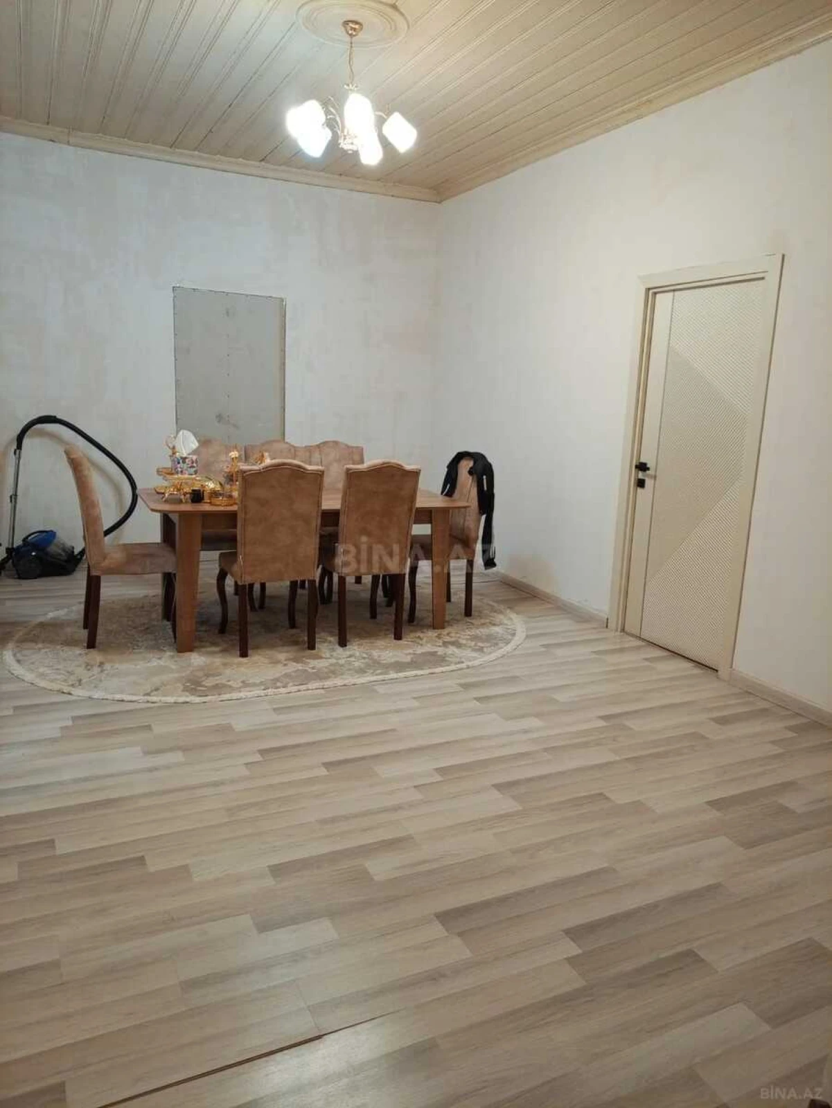 Satılır 4 otaqlı həyət evi 109 m²