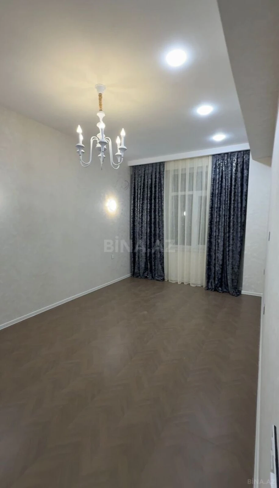Satılır 2 otaqlı mənzil 56 m²