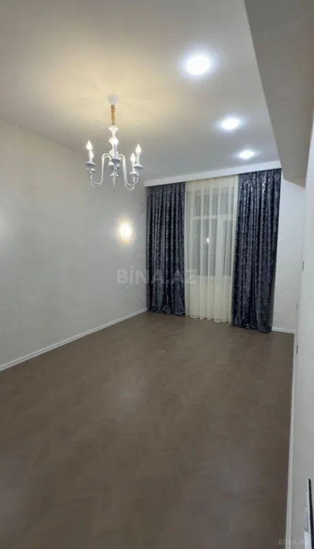 Satılır 2 otaqlı mənzil 56 m²