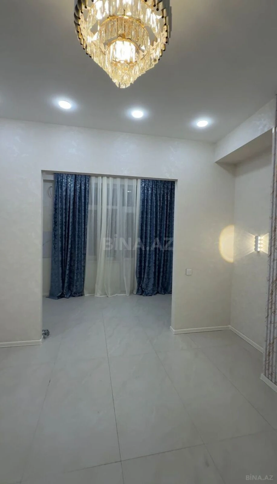 Satılır 2 otaqlı mənzil 56 m²