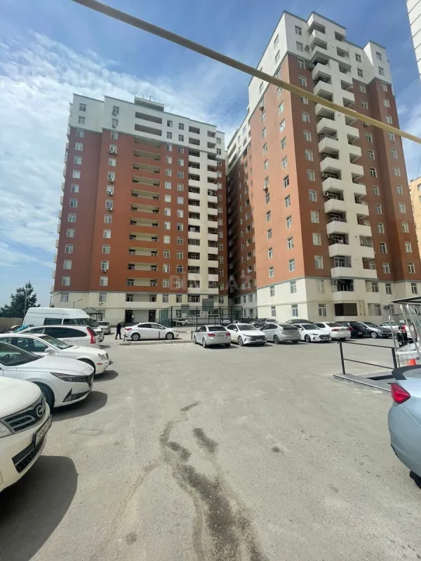 Satılır 2 otaqlı mənzil 56 m²