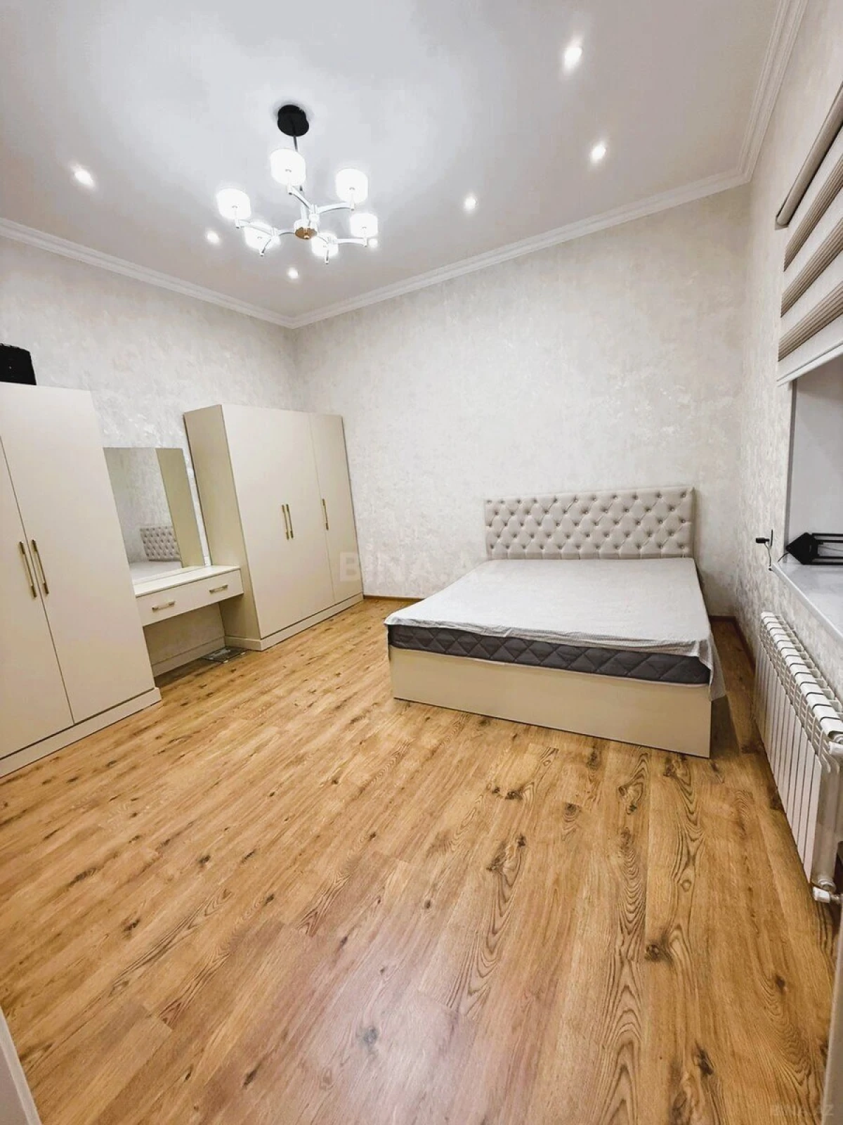 Satılır 2 otaqlı mənzil 45 m²