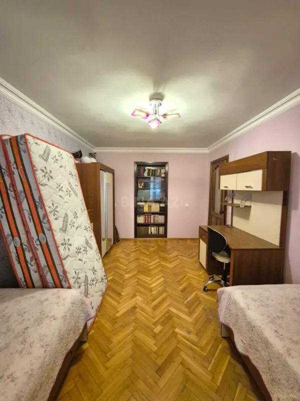 Satılır 3 otaqlı mənzil 65 m²