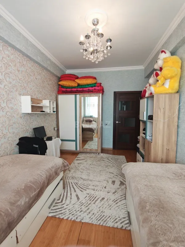 Satılır 2 otaqlı mənzil 64 m²