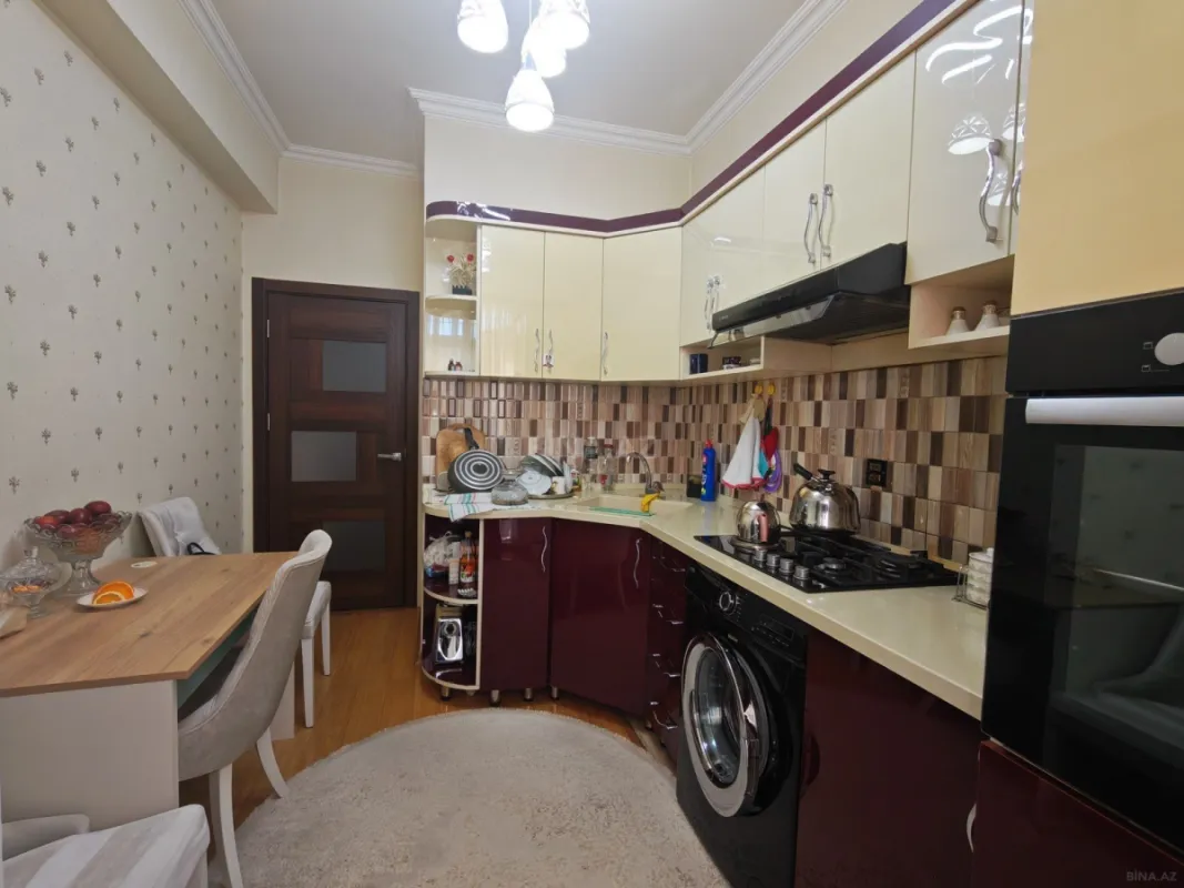 Satılır 2 otaqlı mənzil 64 m²