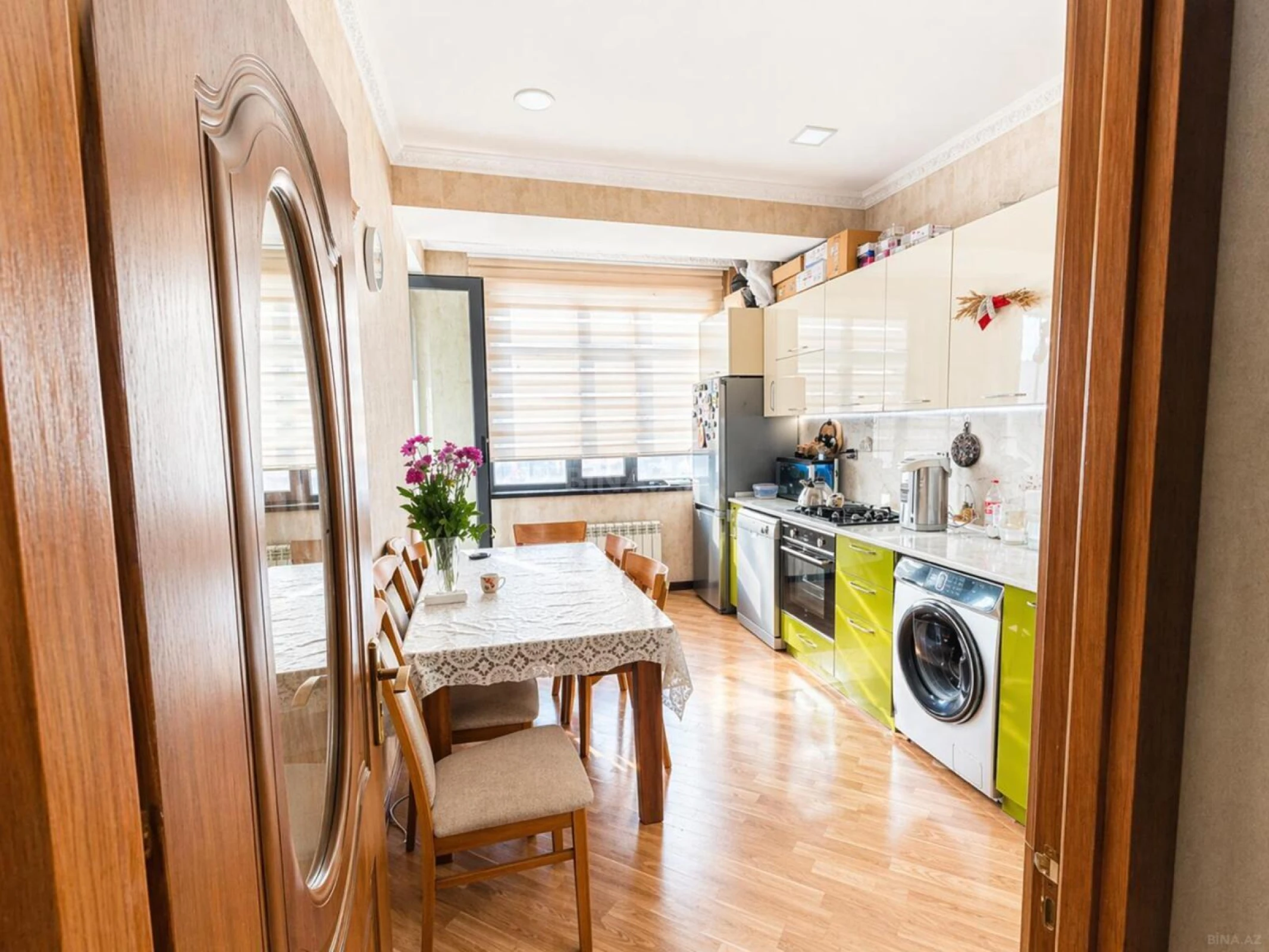 Satılır 2 otaqlı mənzil 65 m²