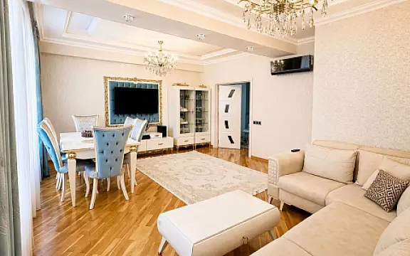 Satılır 3 otaqlı mənzil 110 m²