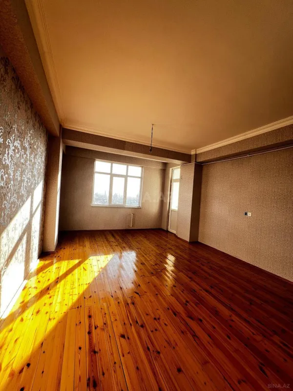 Satılır 2 otaqlı mənzil 75 m²