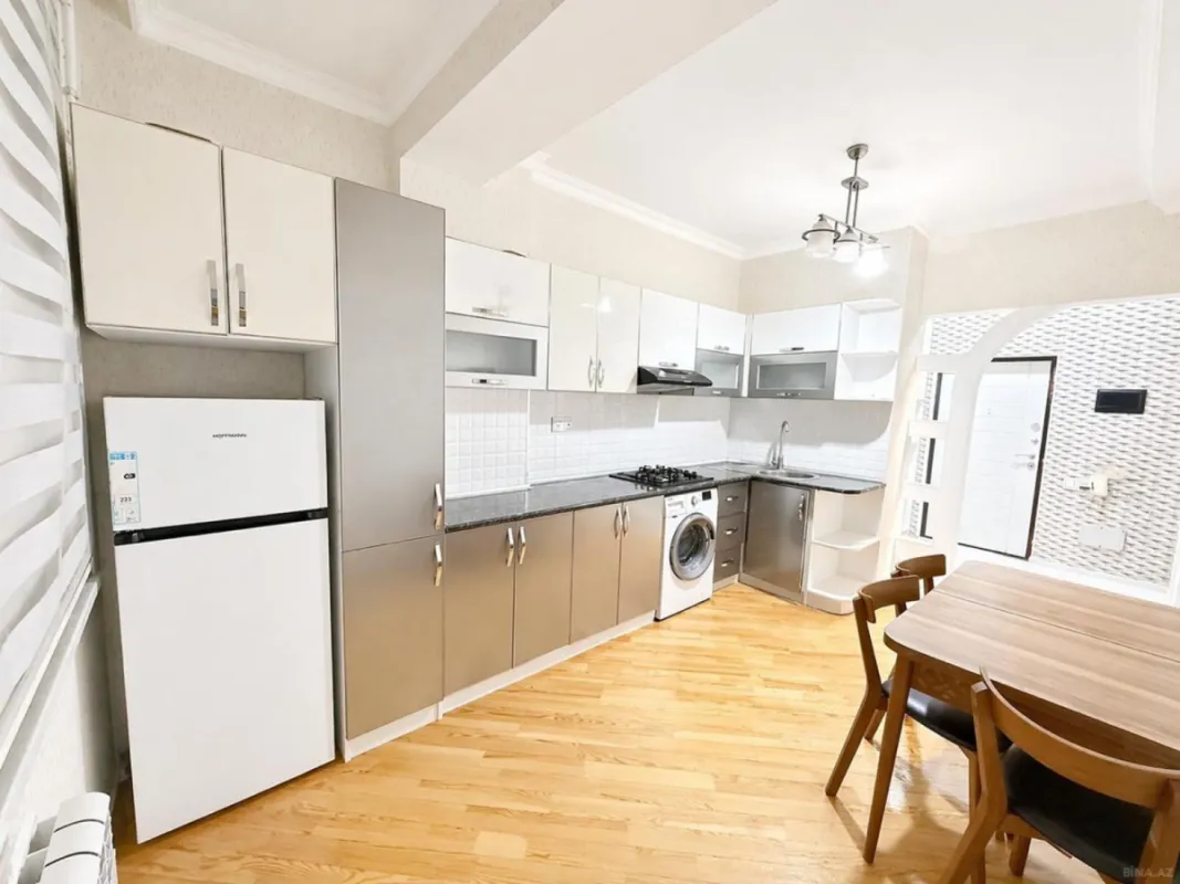 Satılır 2 otaqlı mənzil 65 m²