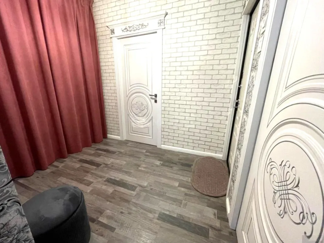 Satılır 2 otaqlı mənzil 70 m²