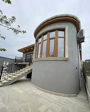 Satılır 4 otaqlı həyət evi 130 m² — Bakı 4 otaq 130.00 m²