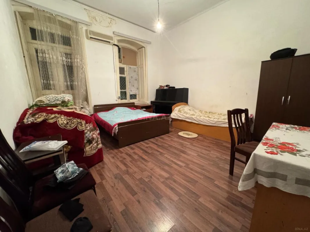 Kirayə verilir 2 otaqlı mənzil 50 m²