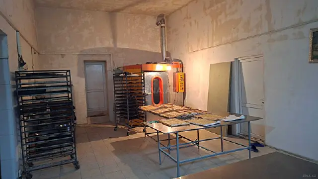 Kirayə verilir obyekt 160 m²