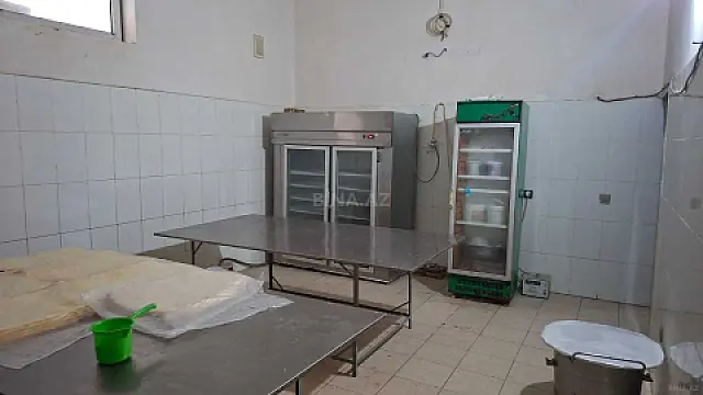 Kirayə verilir obyekt 160 m²