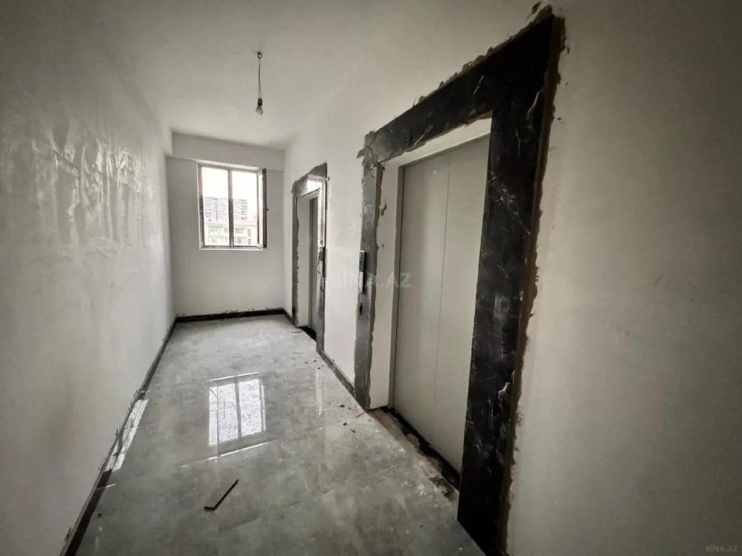 Satılır 2 otaqlı mənzil 86 m²