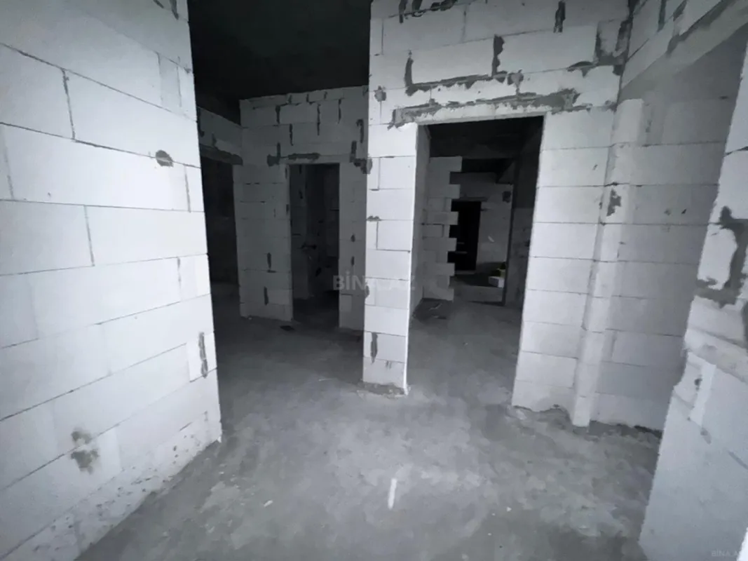 Satılır 3 otaqlı mənzil 125 m²