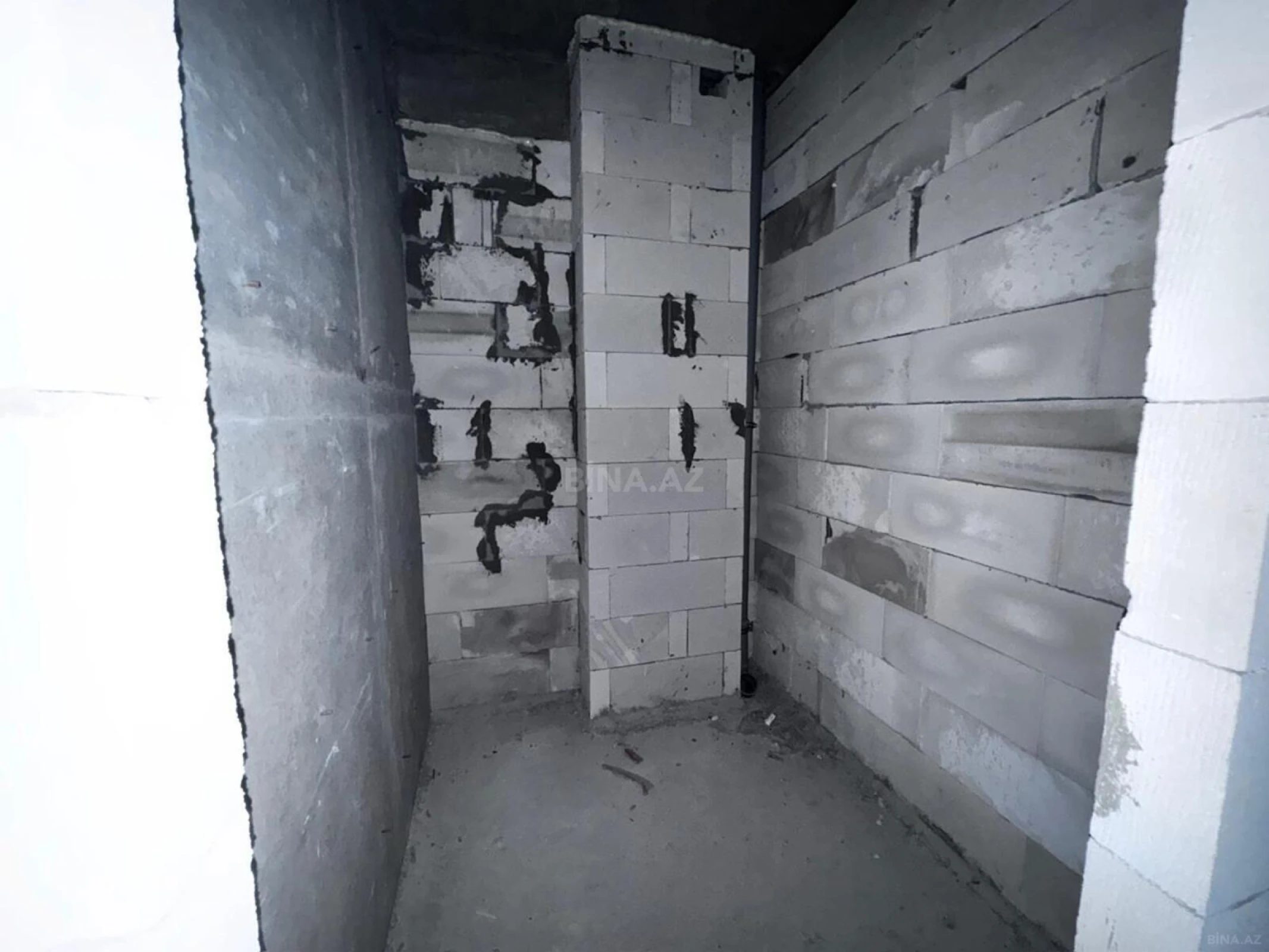 Satılır 3 otaqlı mənzil 125 m²