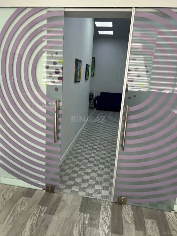 Kirayə verilir obyekt 180 m²