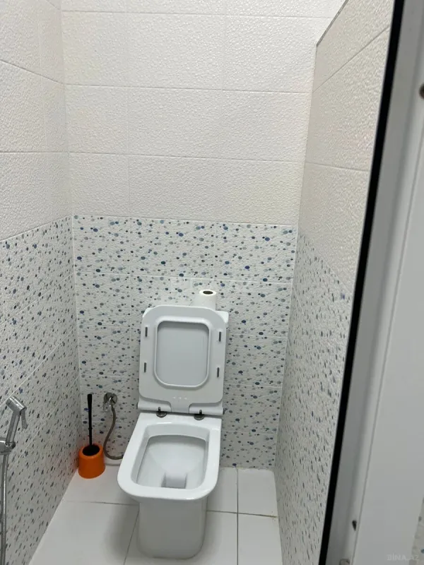 Kirayə verilir obyekt 180 m²