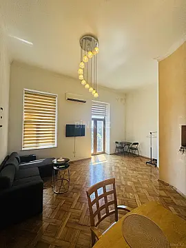 Satılır 2 otaqlı mənzil 55 m²