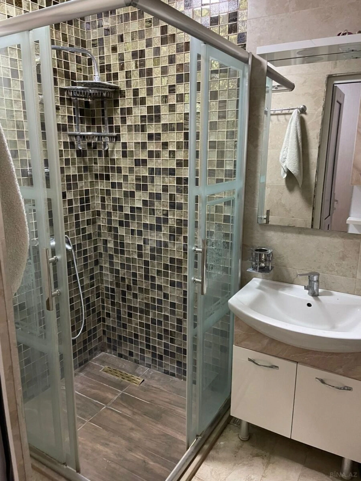 Satılır 3 otaqlı mənzil 90 m²