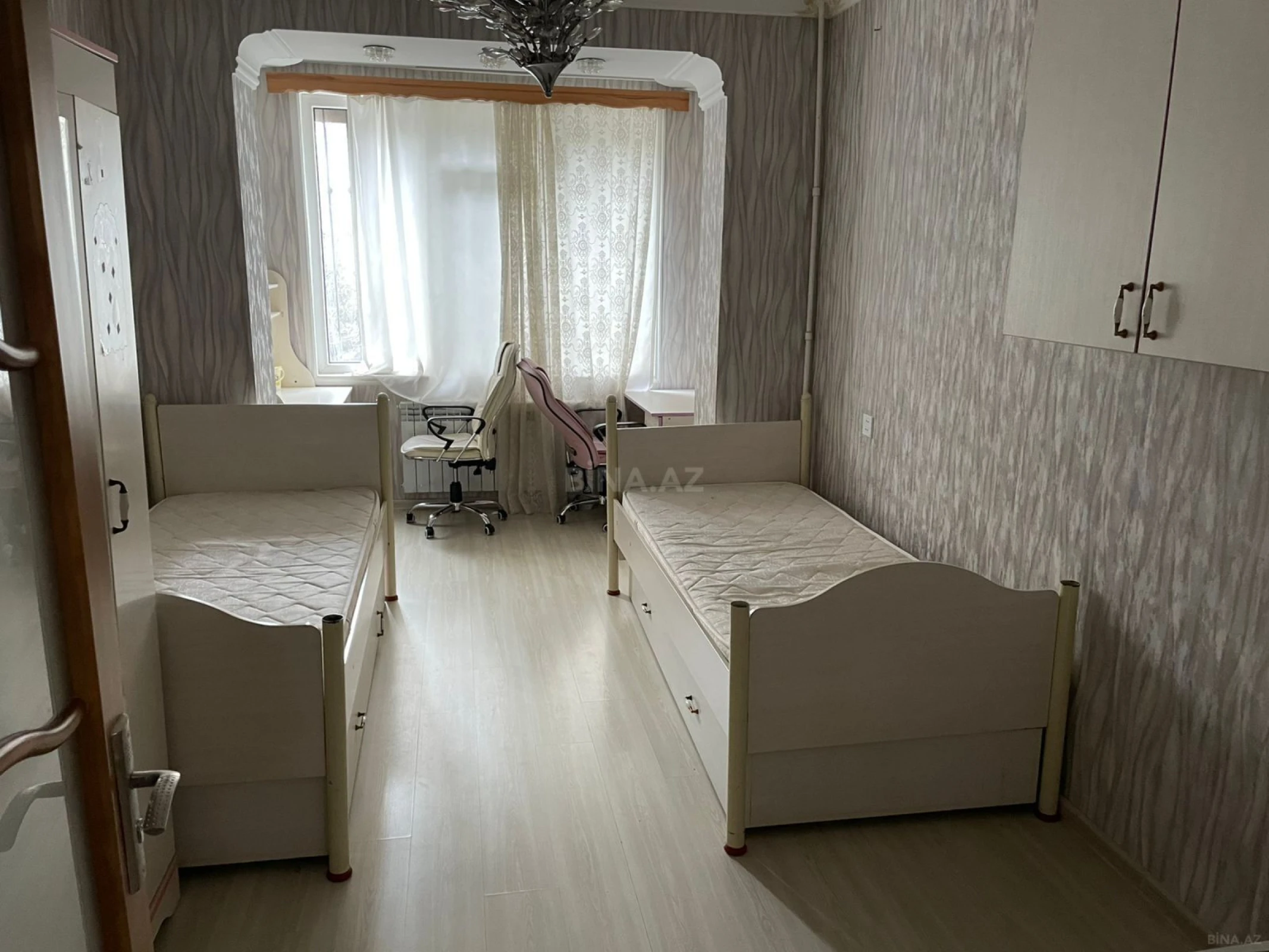 Satılır 3 otaqlı mənzil 90 m²