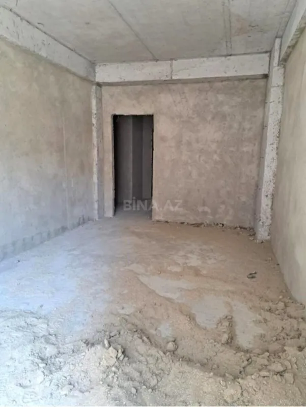 Satılır 2 otaqlı mənzil 82 m²