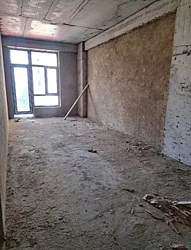 Satılır 2 otaqlı mənzil 82 m²