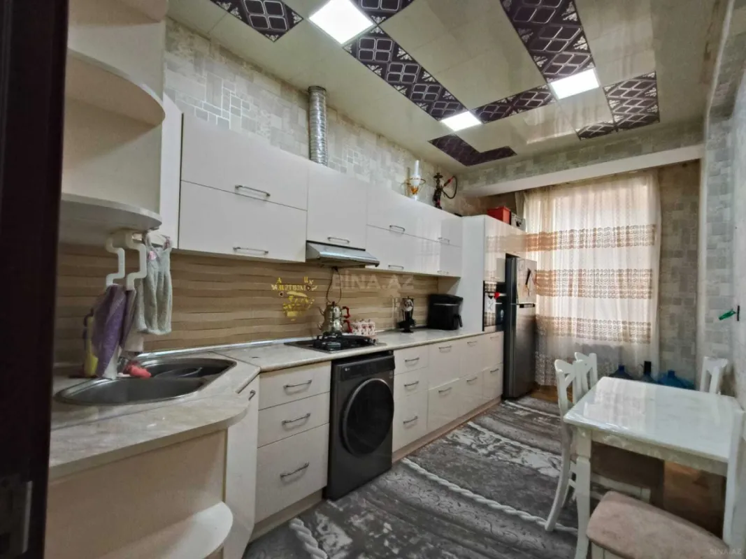 Satılır 3 otaqlı mənzil 85 m²