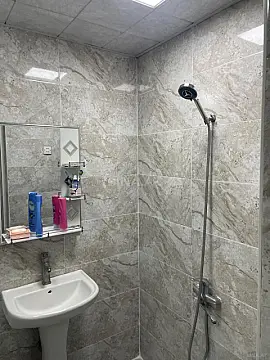 Kirayə verilir 2 otaqlı mənzil 50 m²