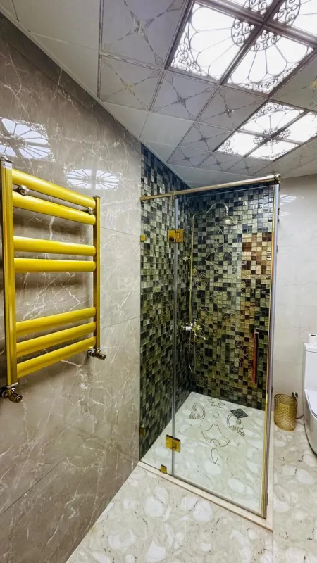 Satılır 3 otaqlı mənzil 175 m²