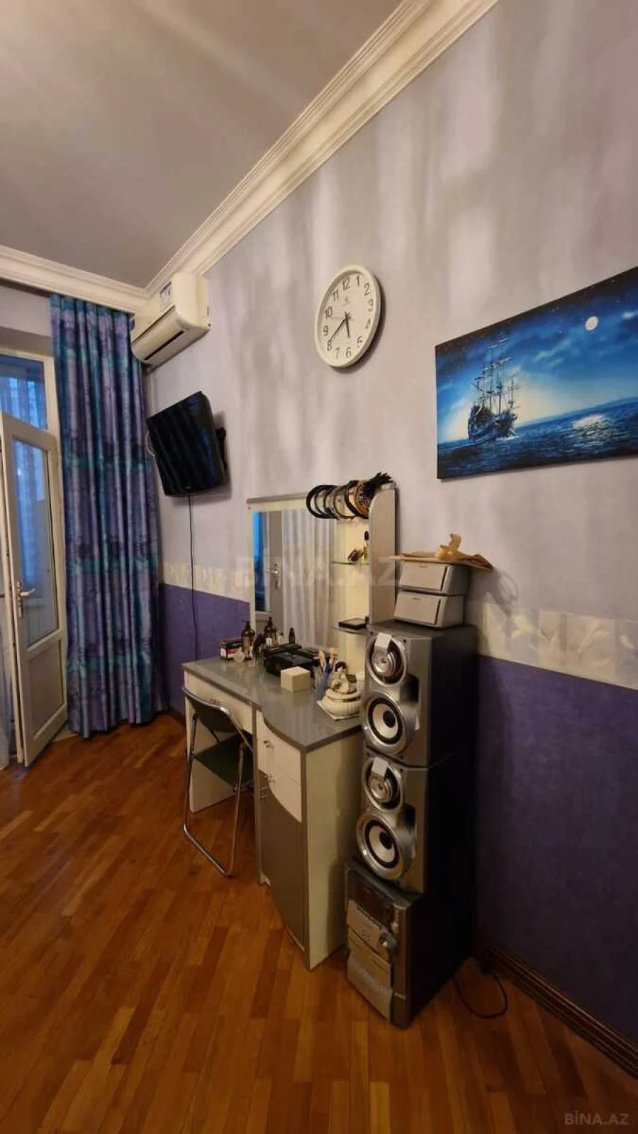 Satılır 3 otaqlı mənzil 137 m²