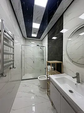 Kirayə verilir 2 otaqlı mənzil 90 m²