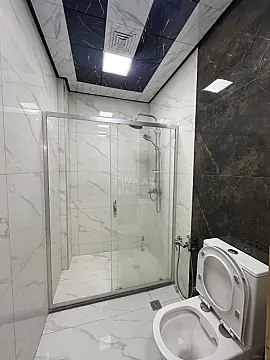 Kirayə verilir 2 otaqlı mənzil 90 m²