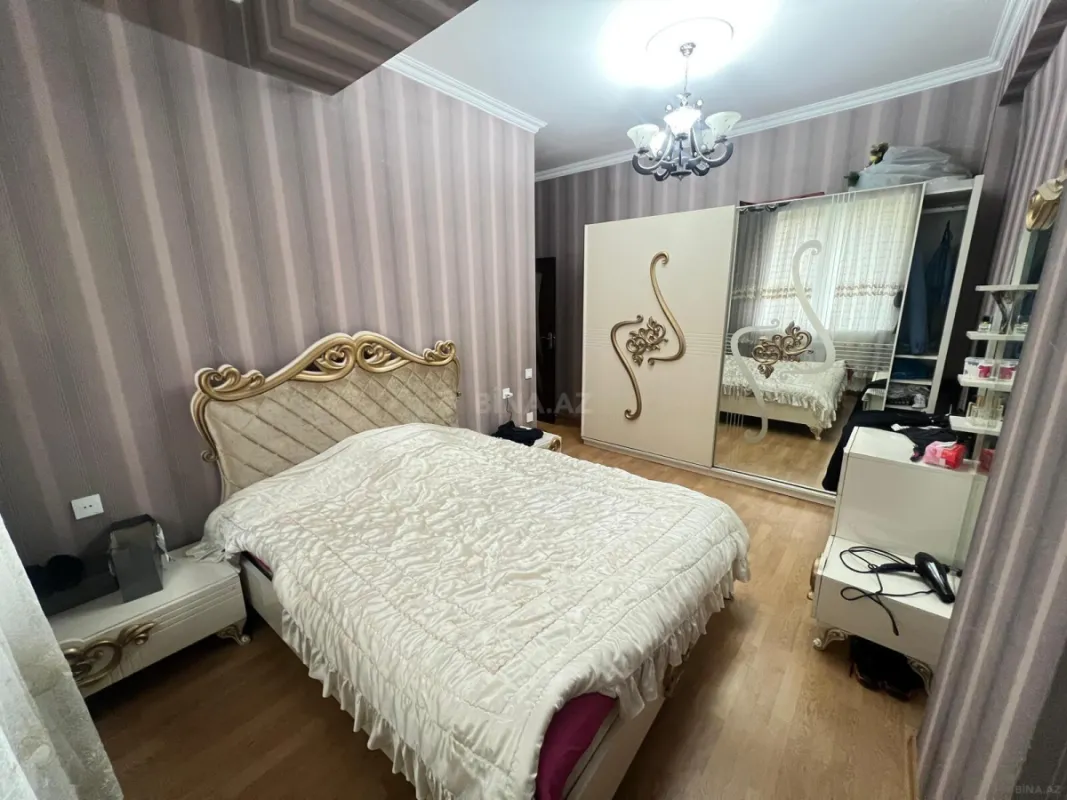 Satılır 3 otaqlı mənzil 116 m²