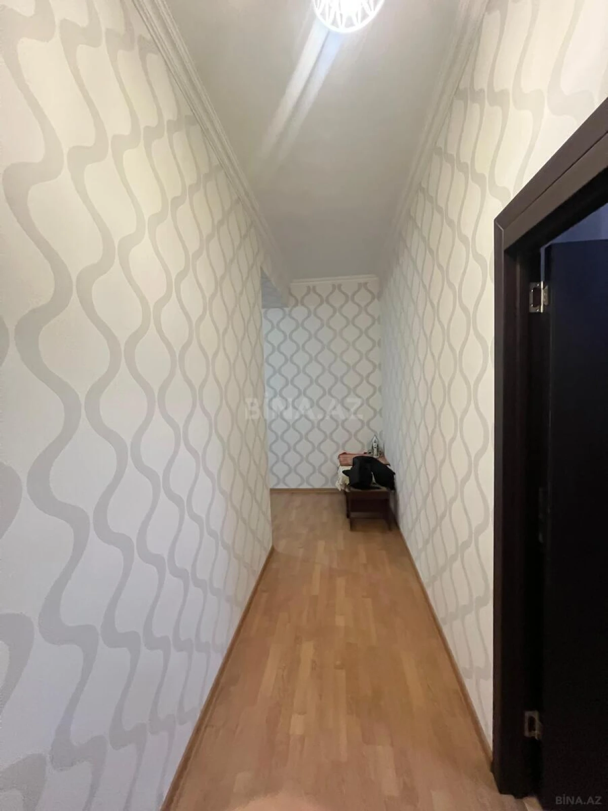Satılır 3 otaqlı mənzil 116 m²
