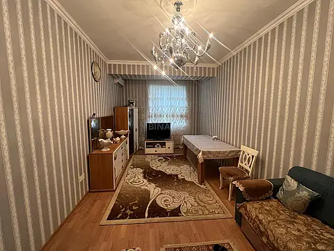 Satılır 3 otaqlı mənzil 116 m²