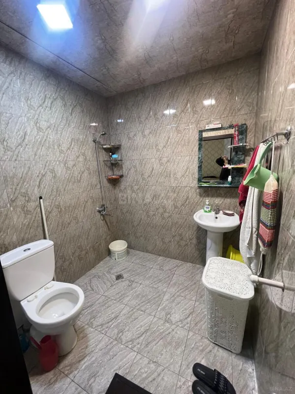 Satılır 3 otaqlı mənzil 116 m²