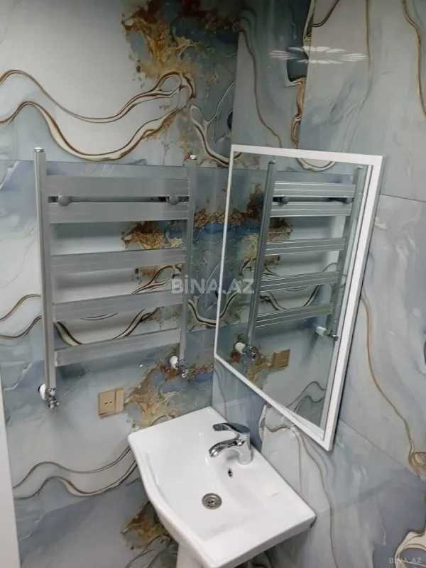 Kirayə verilir 2 otaqlı mənzil 70 m²