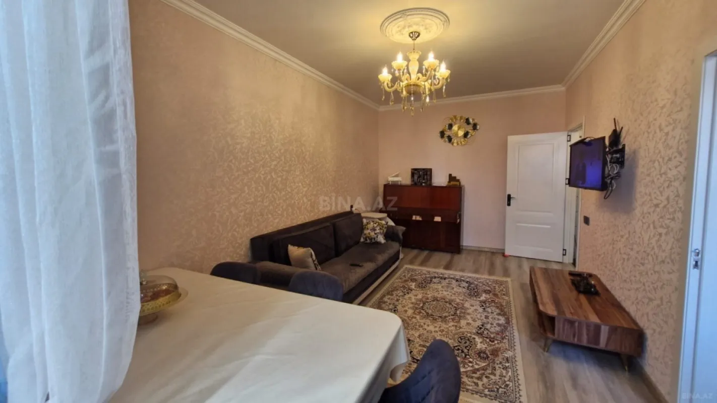 Satılır 1 otaqlı mənzil 35 m²