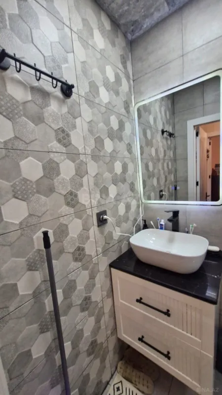Satılır 1 otaqlı mənzil 35 m²