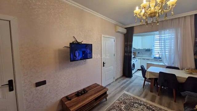 Satılır 1 otaqlı mənzil 35 m²