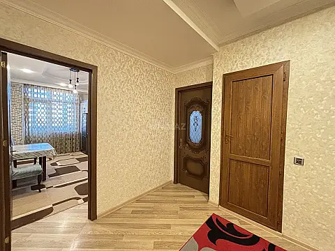 Kirayə verilir 2 otaqlı mənzil 100 m²
