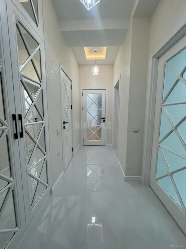 Kirayə verilir 2 otaqlı mənzil 65 m²