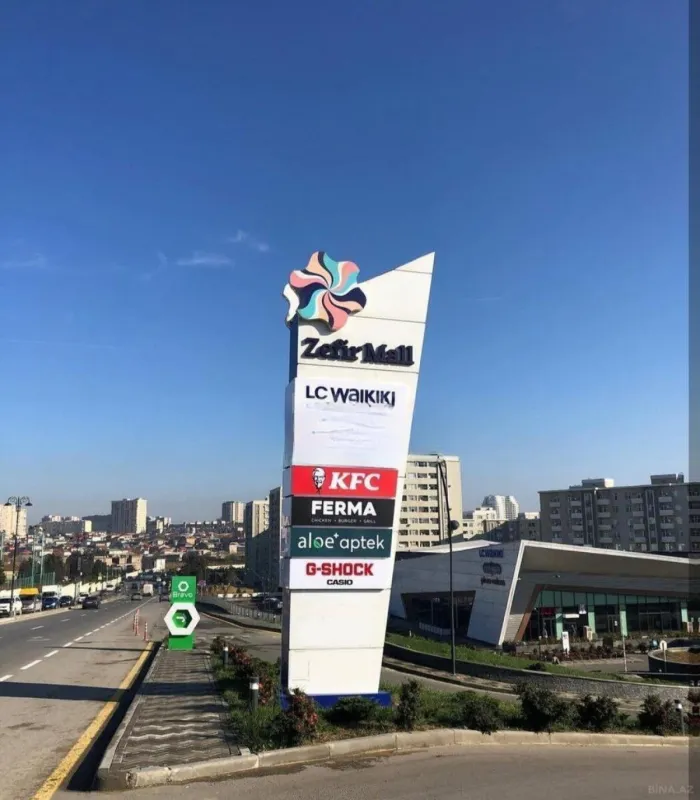 Kirayə verilir 2 otaqlı mənzil 65 m²