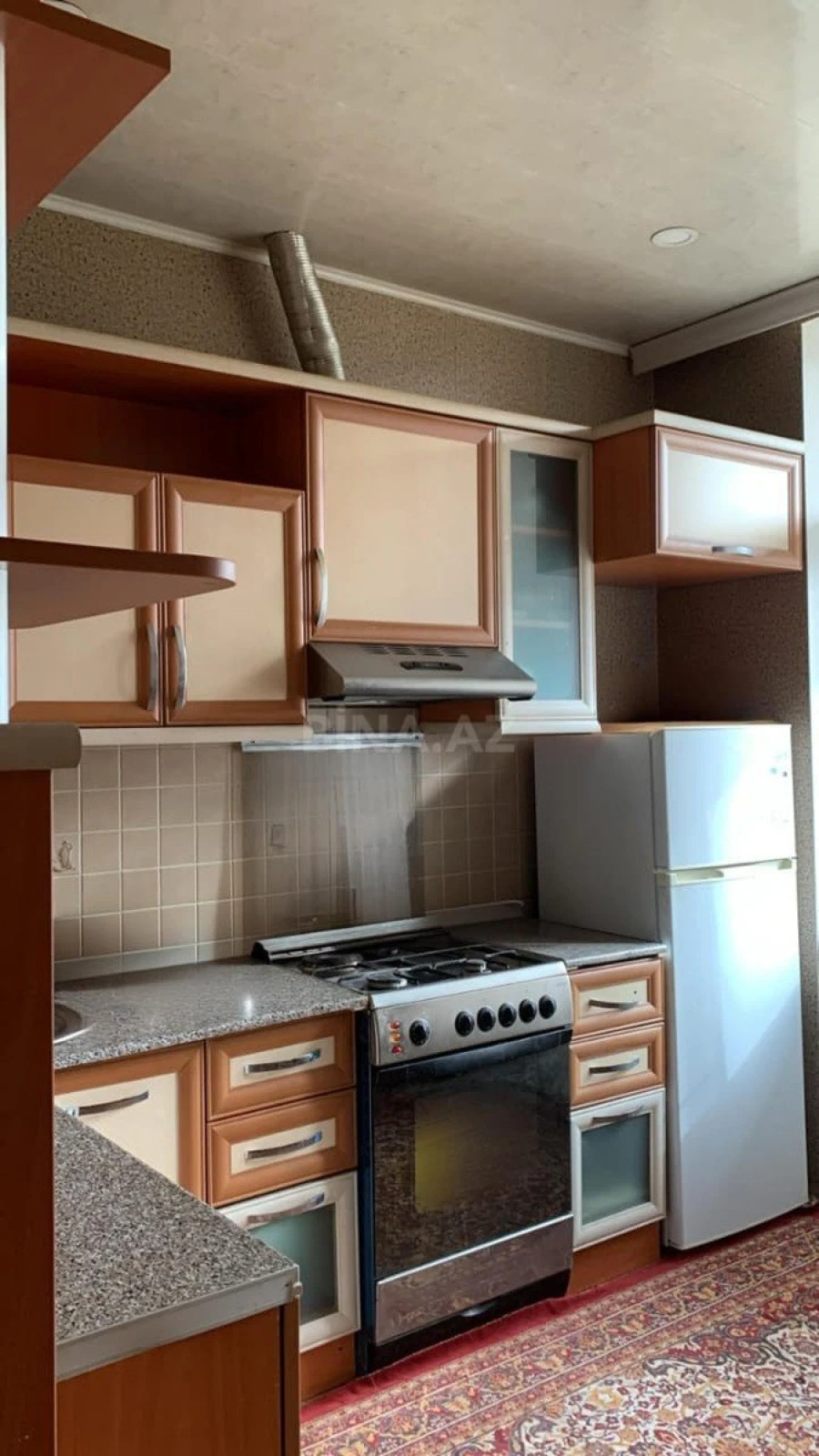 Satılır 2 otaqlı mənzil 96 m²