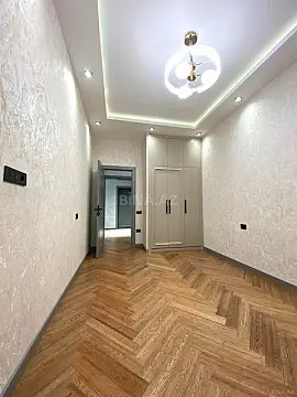 Satılır 2 otaqlı mənzil 70 m²